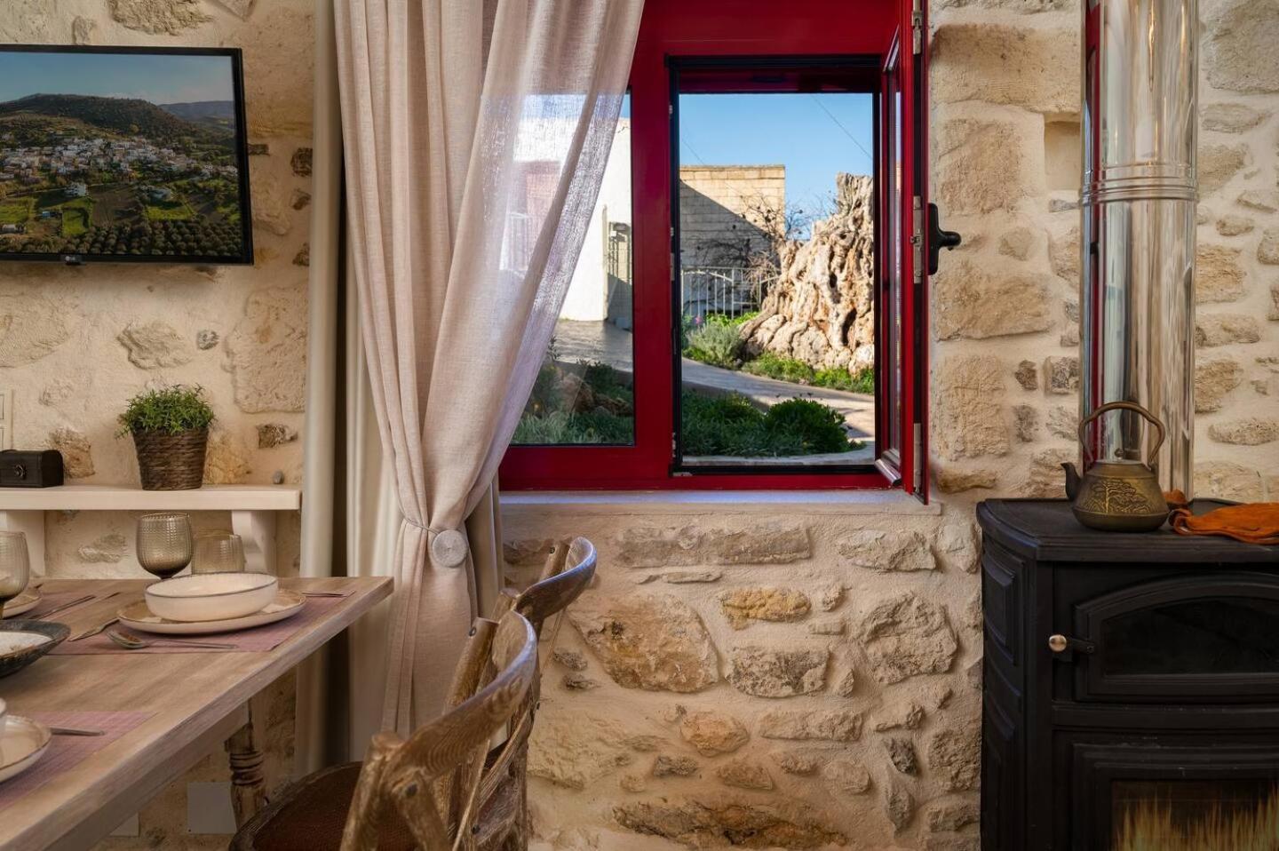 Physis Country House Near Matala Beach & Faistos Kouses Exterior photo