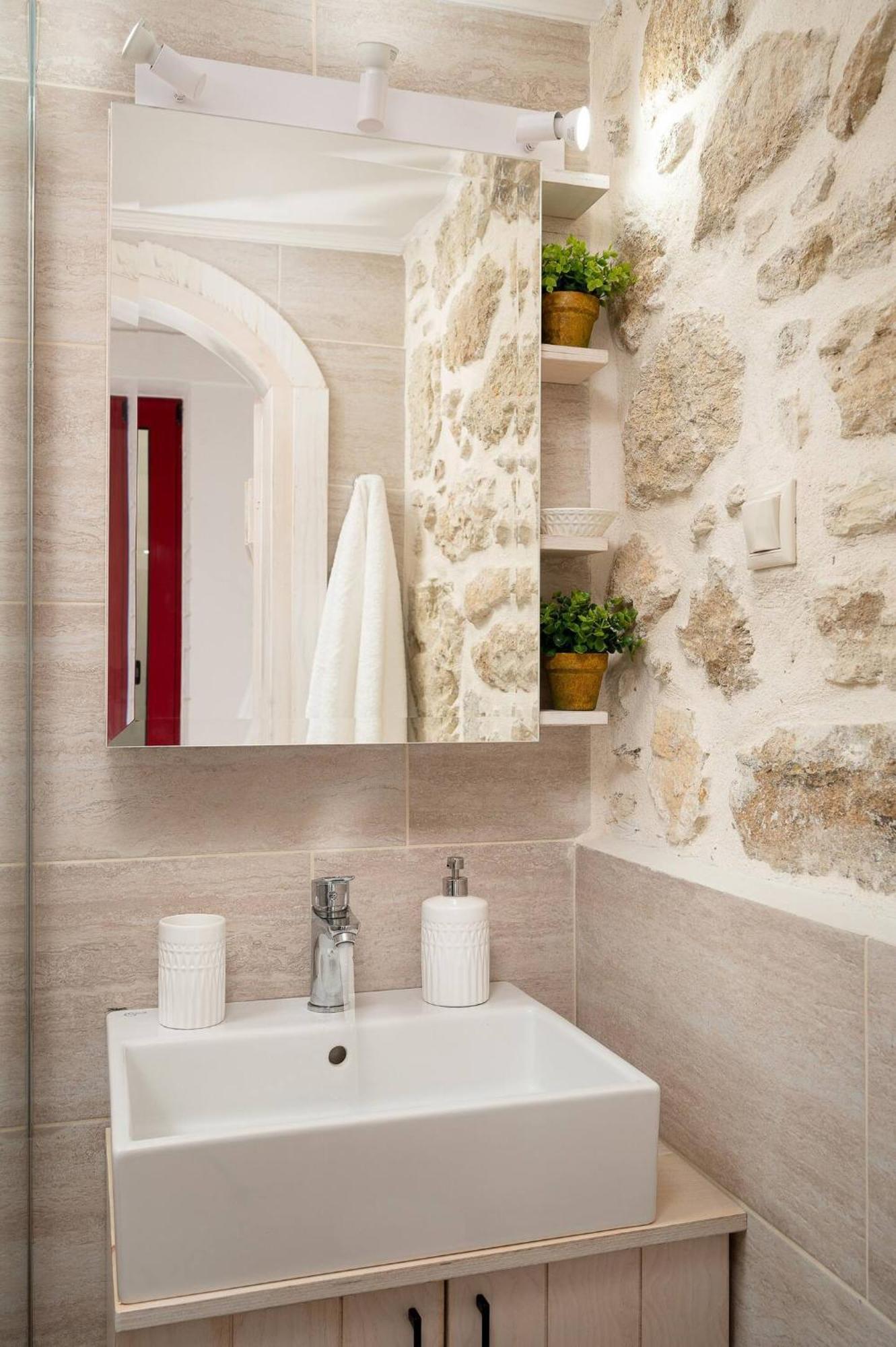 Physis Country House Near Matala Beach & Faistos Kouses Exterior photo